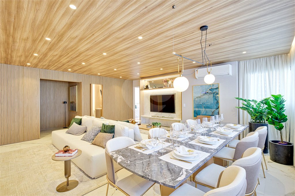 Apartamento à venda com 3 suítes em Vila Clementino, São Paulo, SP