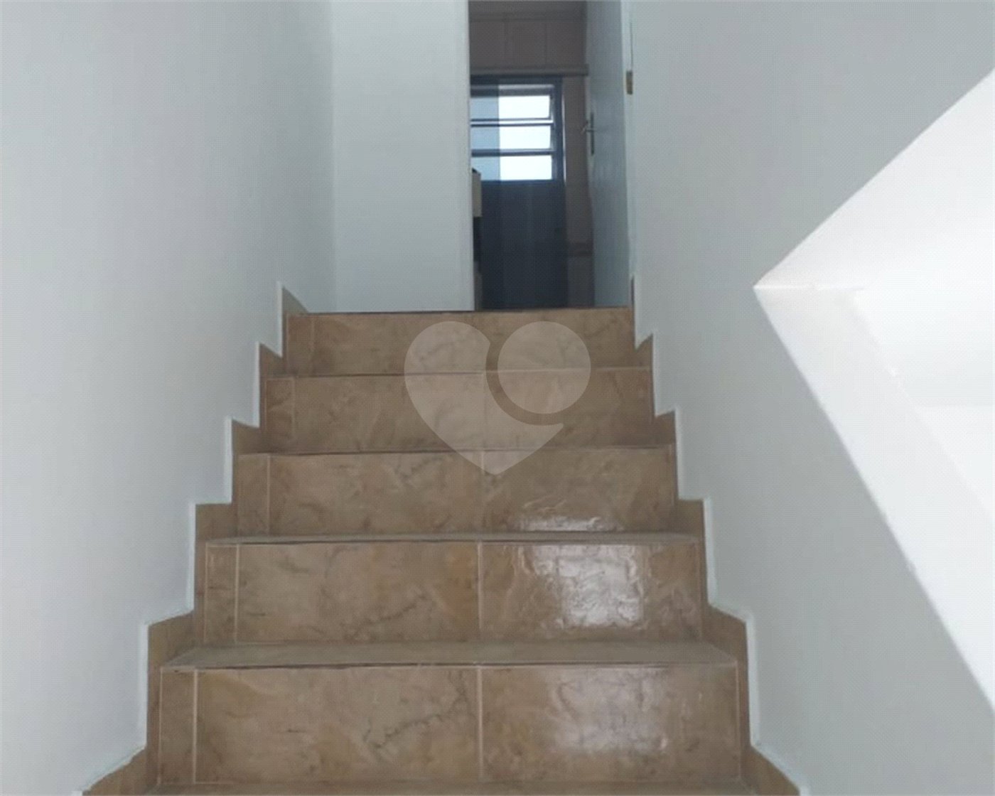 Sobrado à venda com 2 quartos em Vila das Palmeiras, Guarulhos, SP