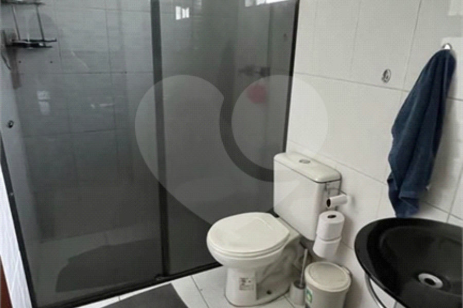 Sobrado à venda com 4 quartos, sendo 1 suíte, em Tremembé, São Paulo, SP