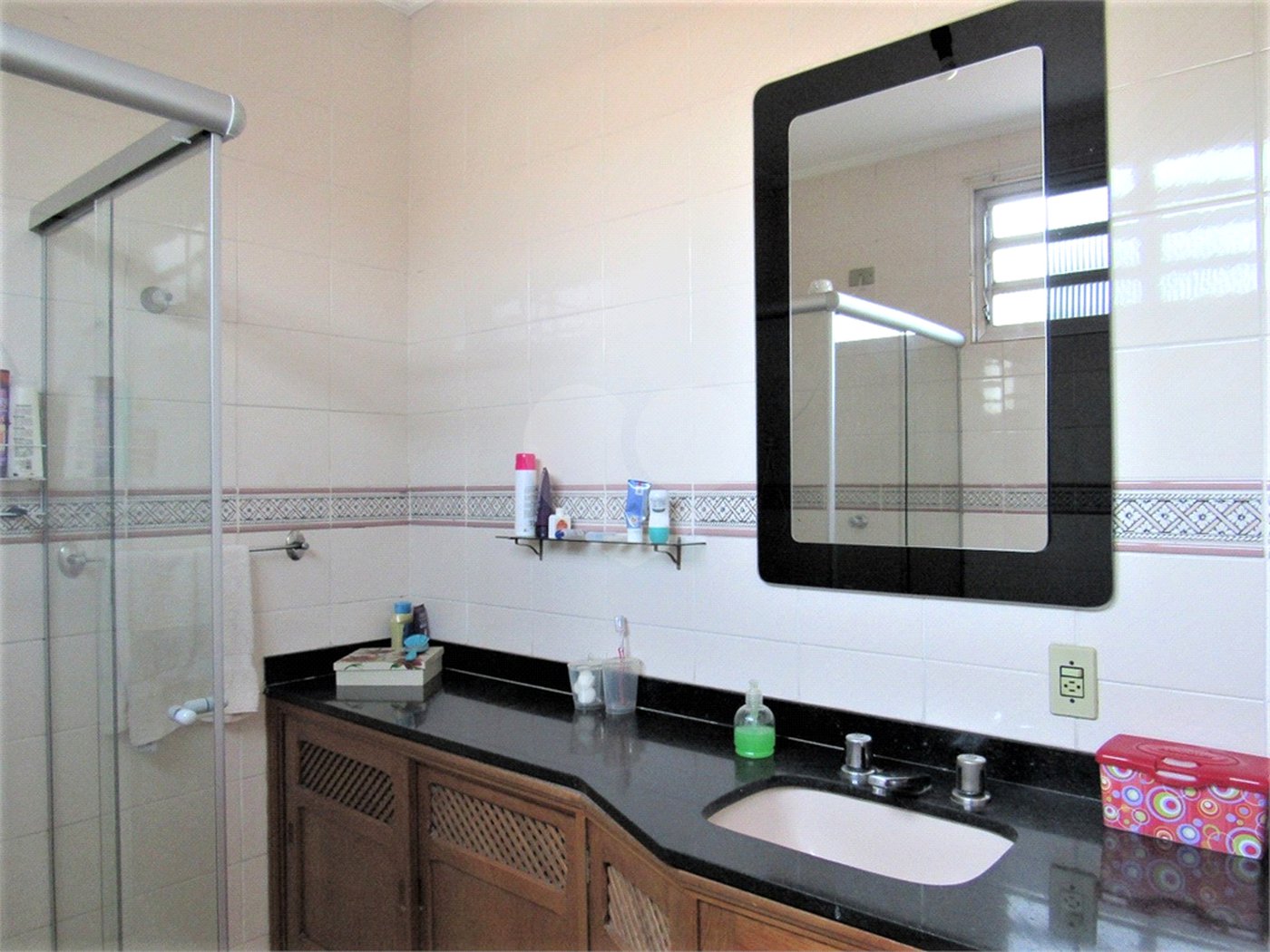 Sobrado à venda com 3 quartos, sendo 1 suíte, em Vila Mascote, São Paulo, SP