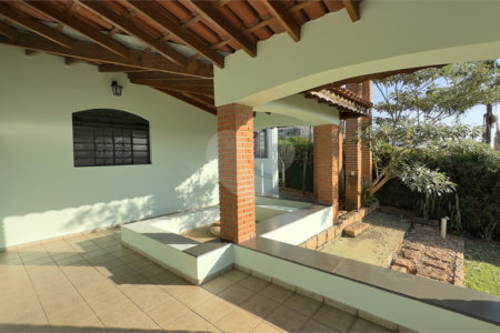 Casa à venda ou para alugar com 2 quartos, sendo 1 suíte, no condomínio Acmti - Colinas do Mosteiro, Terras de Itaici e Recanto dos Pássaros, Indaiatuba - SP