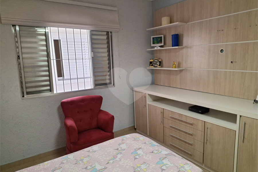 Sobrado à venda com 3 quartos, sendo 1 suíte, em Tremembé, São Paulo, SP