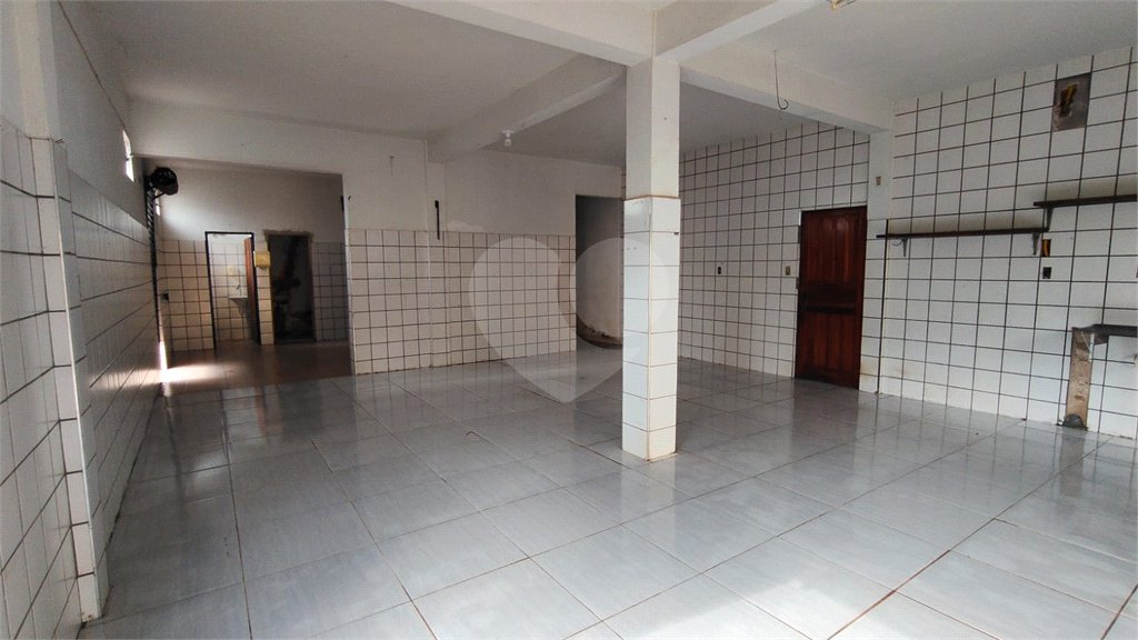 Salão para alugar em Chapadinha, Itapetininga, SP