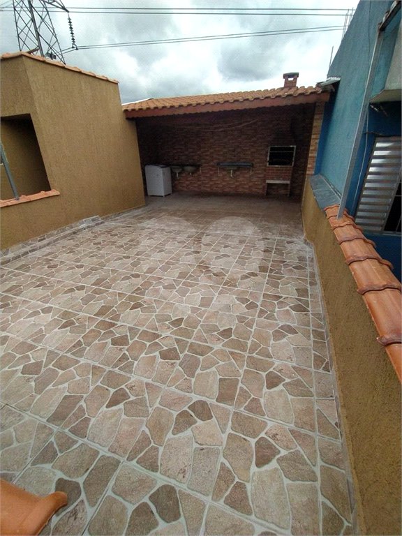 Casa à venda com 3 quartos em Jardim Mitsutani, São Paulo, SP