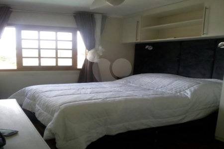 Casa à venda com 3 quartos, sendo 1 suíte,  em Butantã, São Paulo, SP