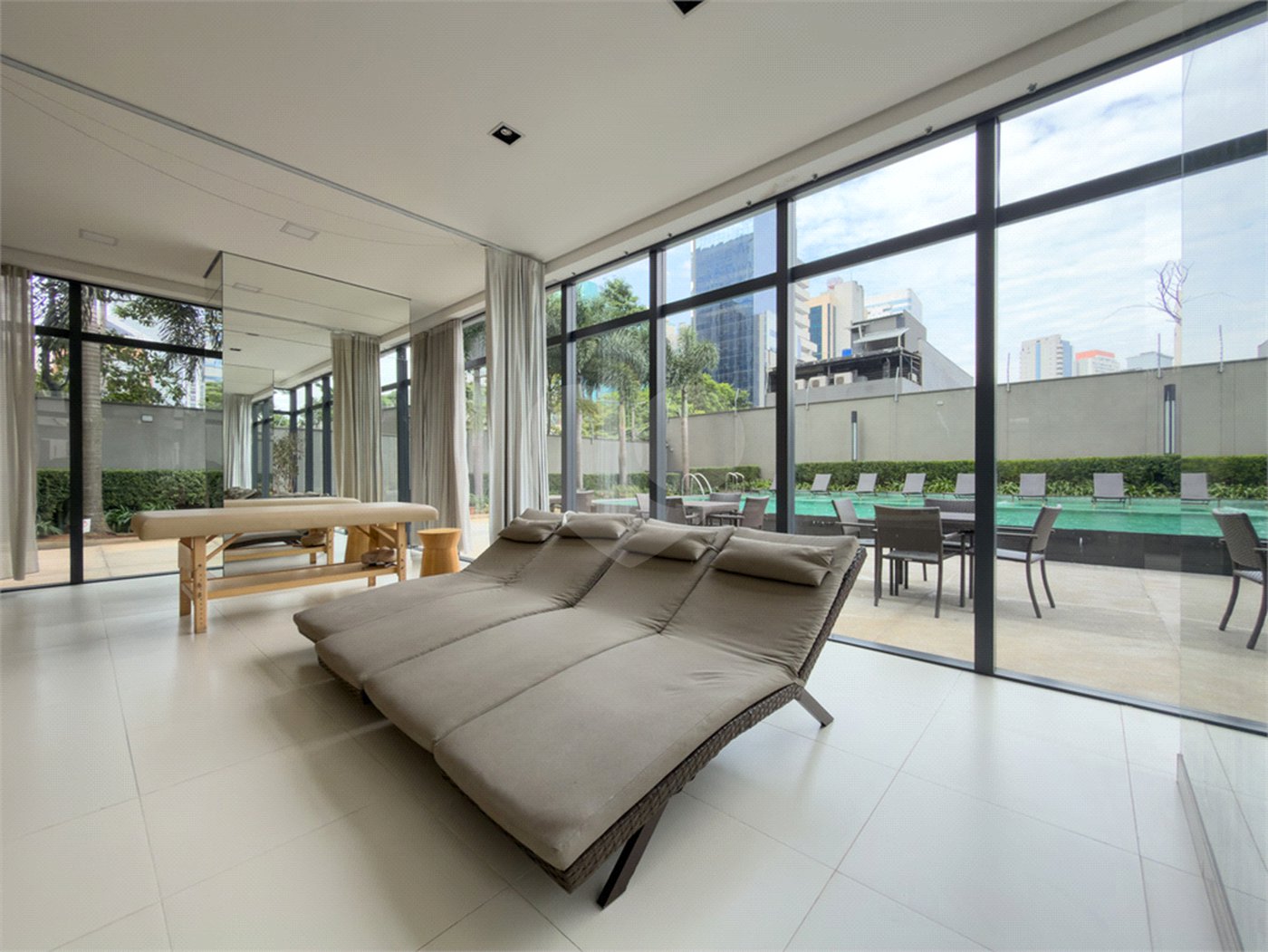 Apartamento à venda com 1 suíte em Cidade Monções, São Paulo, SP