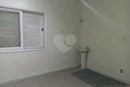 Sobrado à venda com 3 quartos em Alto da Boa Vista, São Paulo, SP