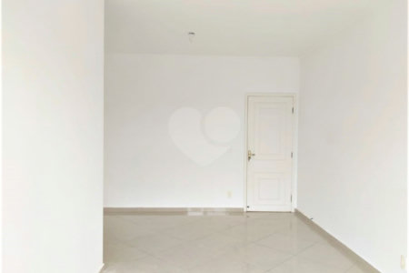 Apartamento à venda com 3 quartos, sendo 1 suíte,  em Pinheirinho, Vinhedo, SP