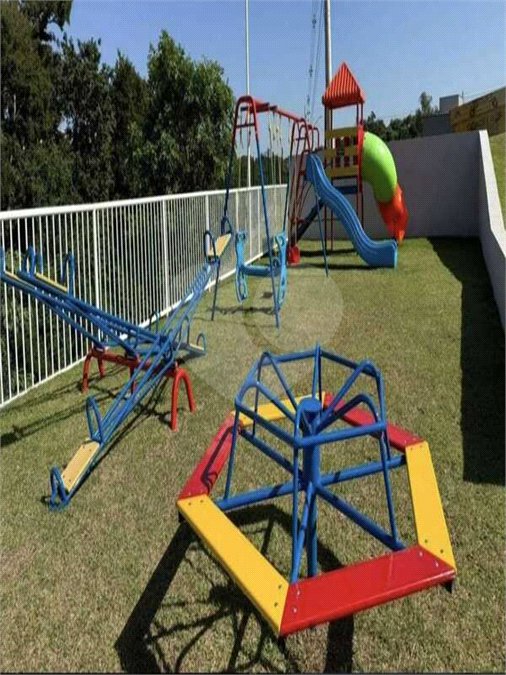 Casa à venda com 3 quartos, sendo 1 suíte,  no condomínio Jardim Park Vista Real, Indaiatuba - SP