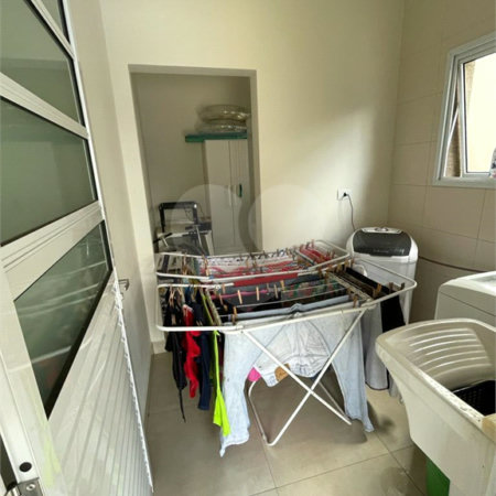 Casa à venda com 8 quartos, sendo 2 suítes,  em Jardim Estância Brasil, Atibaia, SP