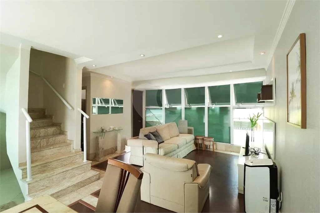 Casa Térrea à venda com 3 quartos, sendo 1 suíte, em Vila Ester (zona Norte), São Paulo, SP