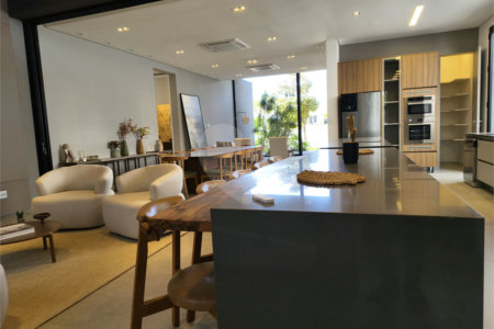 Casa à venda com 4 suítes no condomínio Alphaville Nova Esplanada 1, Votorantim - SP