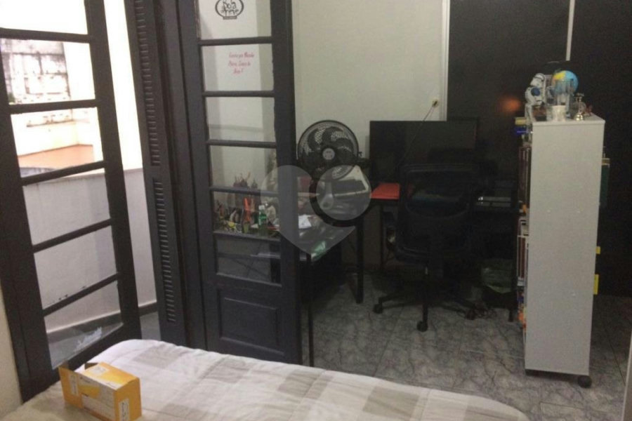 Sobrado à venda com 4 quartos em Santana, São Paulo, SP