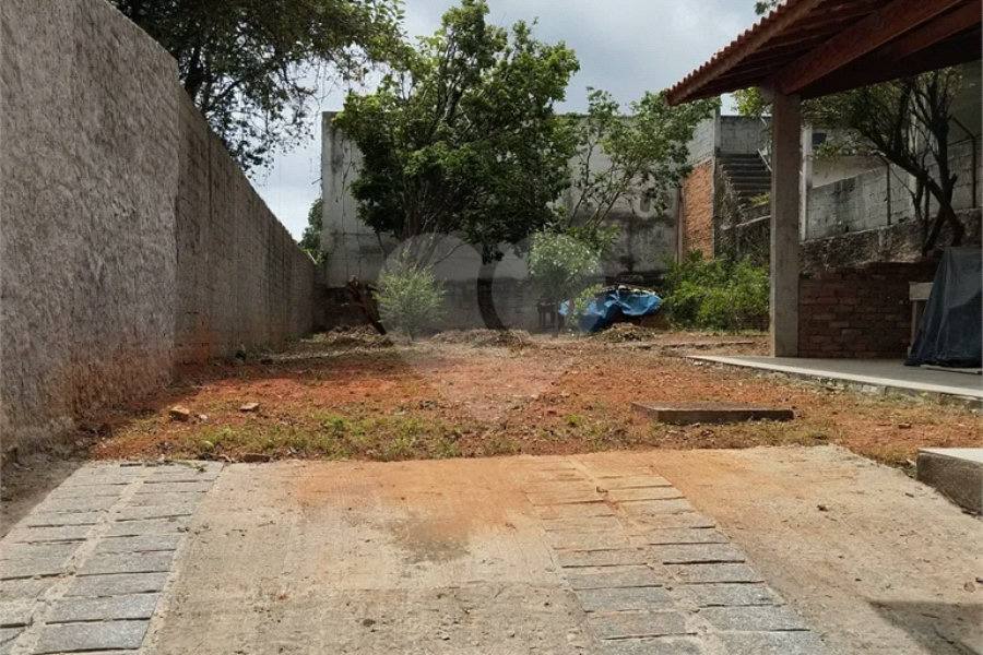 Sobrado à venda com 3 suítes em Tremembé, São Paulo, SP