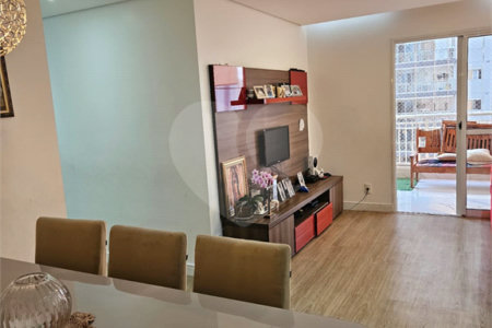 Apartamento à venda ou para alugar com 3 quartos, sendo 1 suíte, em Jardim Vazani, São Paulo, SP