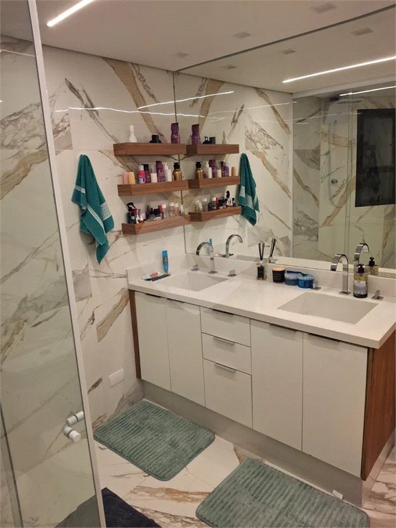 Apartamento à venda com 3 suítes em Santana, São Paulo, SP