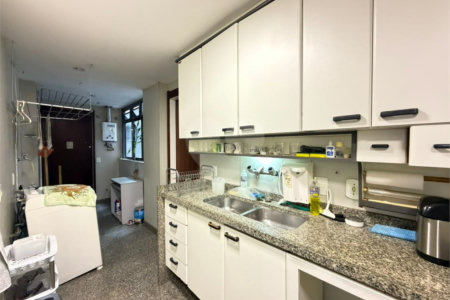 Apartamento à venda com 4 quartos, sendo 1 suíte,  em Tijuca, Rio de Janeiro, RJ