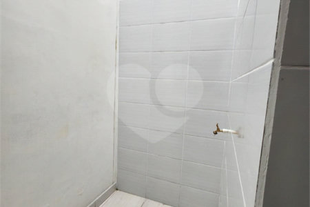 Sobrado à venda com 3 quartos, sendo 1 suíte,  em Parada Inglesa, São Paulo, SP