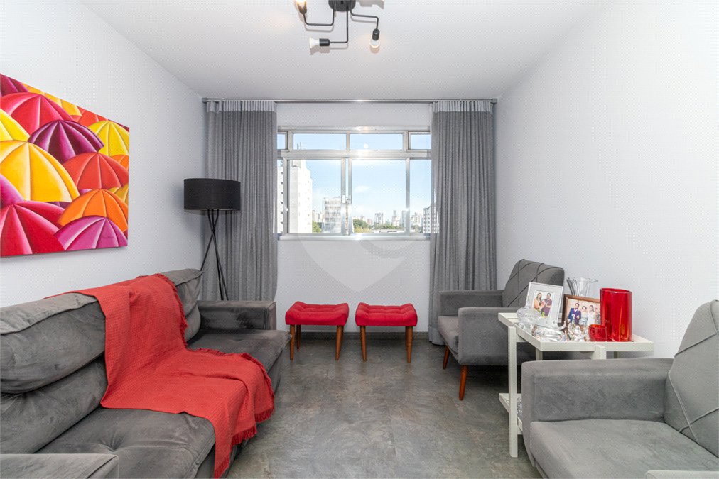 Apartamento à venda com 2 quartos em Moema, São Paulo, SP