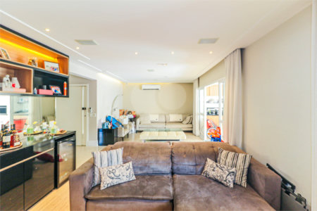 Apartamento à venda com 3 suítes em Brooklin, São Paulo, SP