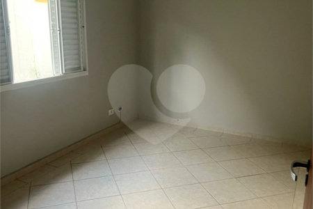 Casa à venda com 3 quartos, sendo 1 suíte, em Jardim Santa Bárbara, Atibaia, SP