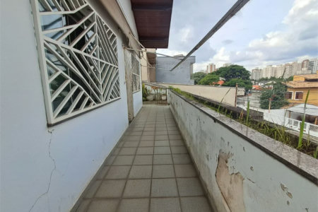 Sobrado à venda com 3 quartos, sendo 1 suíte,  em Vila Romana, São Paulo, SP
