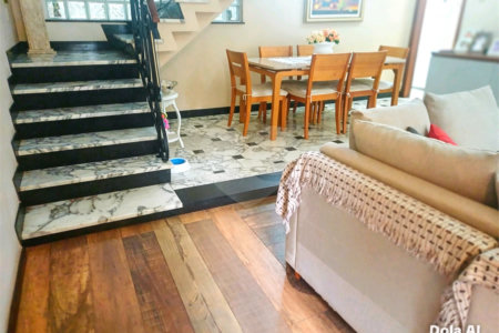 Casa à venda com 4 quartos, sendo 1 suíte,  em Tijuca, Rio de Janeiro, RJ
