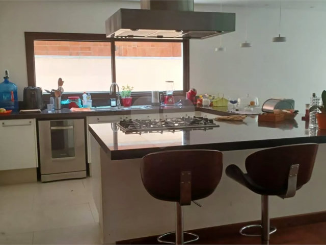 Casa Térrea à venda com 3 suítes em Alto da Boa Vista, São Paulo, SP