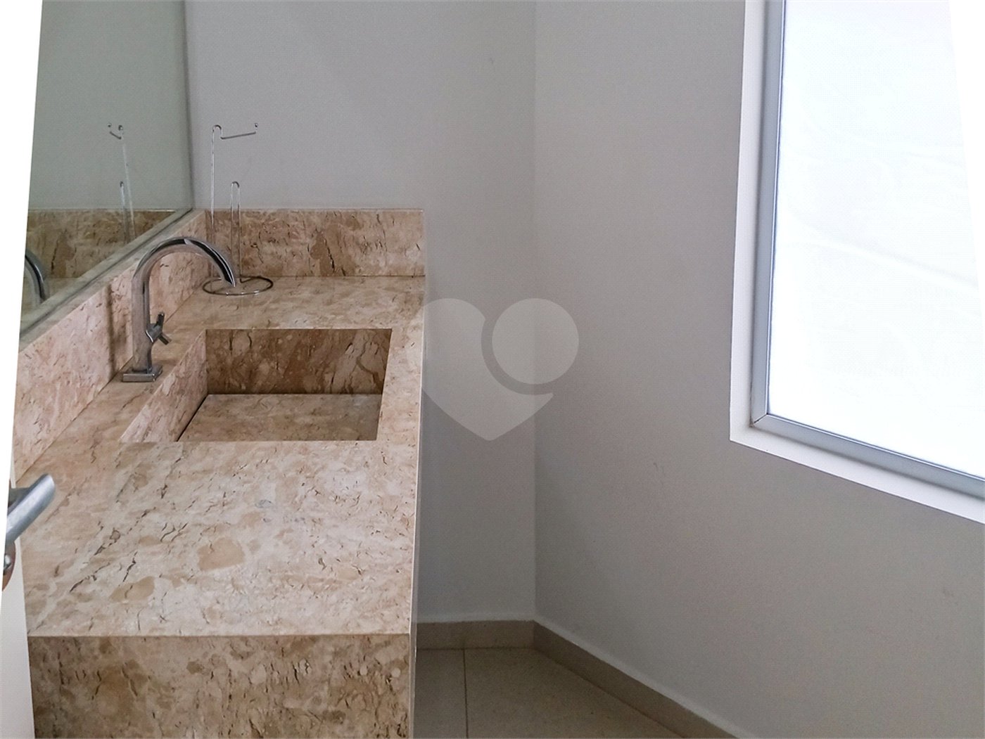 Casa à venda com 3 suítes no condomínio Belvedere Ii, Votorantim - SP