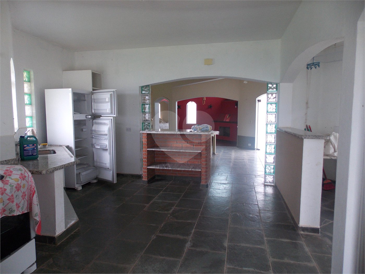 Casa à venda com 3 quartos, sendo 1 suíte, em Alpes D'ouro, Bom Jesus dos Perdões, SP