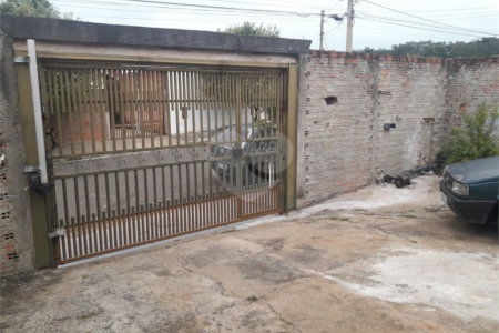 Vendo Imóvel no Jardim Zavaglia em São Carlos SP.