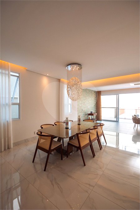 Casa à venda ou para alugar com 4 suítes no condomínio Jardim Vila Paradiso, Indaiatuba - SP