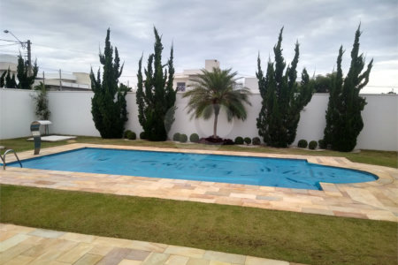 Casa à venda com 4 quartos, sendo 2 suítes,  no condomínio Damha Iii, São Carlos - SP