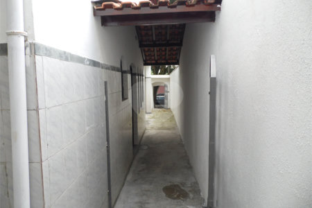 Casa à venda com 5 quartos, sendo 3 suítes, em Vila São Francisco, São Paulo, SP