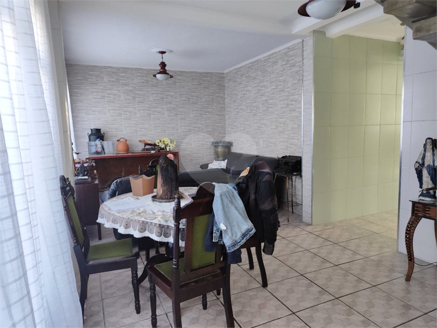 Sobrado à venda com 3 quartos, sendo 1 suíte,  em Parque Naçoes Unidas, São Paulo, SP