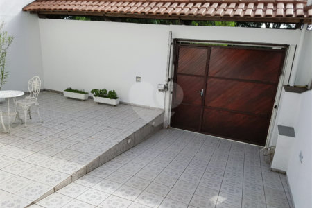Sobrado à venda com 3 quartos em Jardim Japão, São Paulo, SP