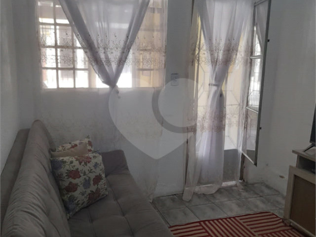 Casa à venda com 2 quartos em Tremembé, São Paulo, SP
