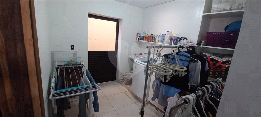 Luxuoso Sobrado com 4 Suítes