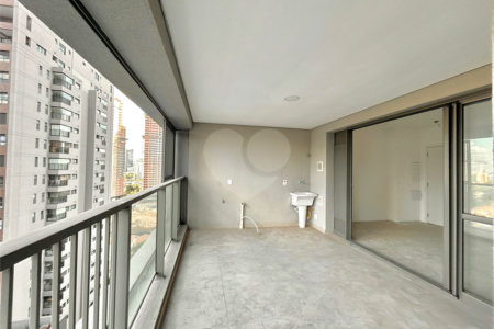 Apartamento à venda com 3 suítes em Brooklin, São Paulo, SP