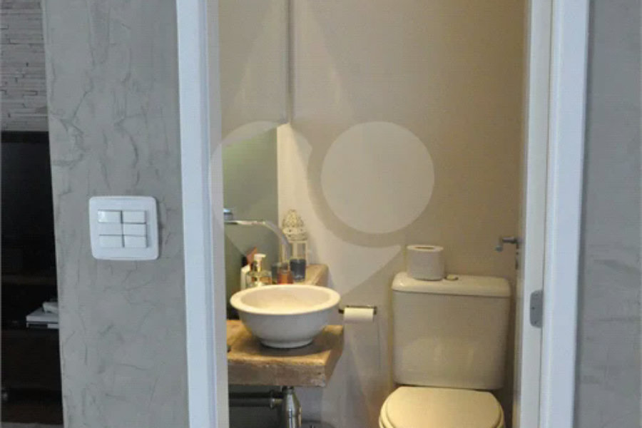 Apartamento à venda com 4 quartos, sendo 1 suíte, em Vila Guilherme, São Paulo, SP