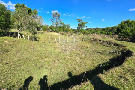 Terreno à venda em Cercadinho, Alambari, SP