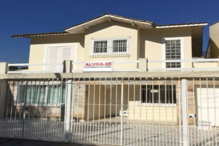 Casa à venda com 3 quartos, sendo 1 suíte,  em Jardim Bonfiglioli, São Paulo, SP