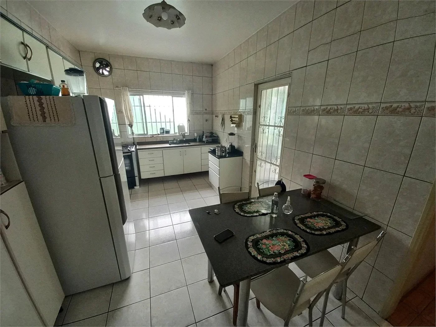 Casa Térrea à venda com 3 quartos em Jardim Maria Virginia, São Paulo, SP