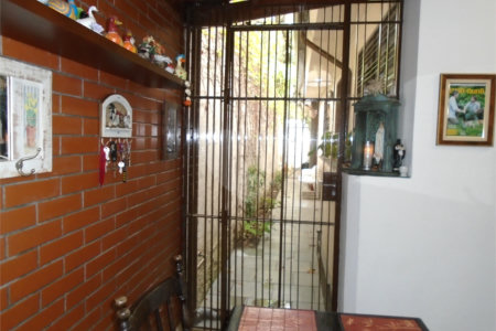 Casa Térrea à venda com 3 quartos, sendo 1 suíte,  em Alto da Boa Vista, São Paulo, SP