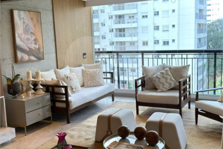 Apartamento à venda com 3 quartos, sendo 1 suíte,  em Jardim Paulista, São Paulo, SP