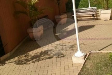 Apartamento à venda com 3 quartos, sendo 1 suíte,  em Jardim Ester Yolanda, São Paulo, SP