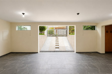 Sobrado à venda com 4 quartos, sendo 2 suítes, em Vila Pires, Santo André, SP