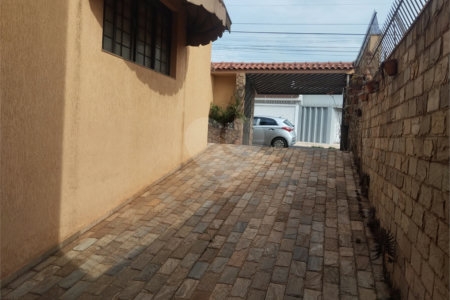 Sobrado à venda com 3 quartos, sendo 1 suíte, em Jardim Nova América, Araraquara, SP