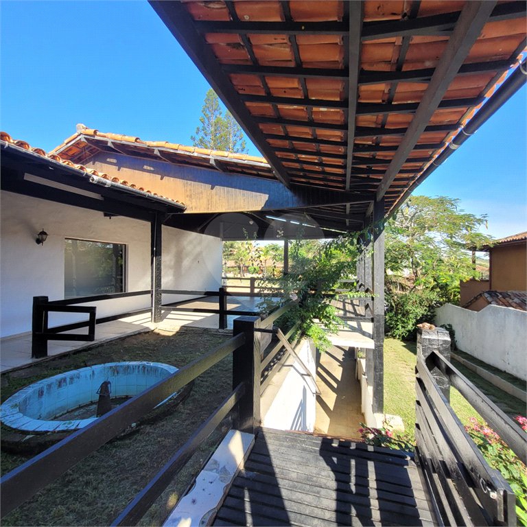 Casa à venda com 4 quartos, sendo 2 suítes, em Ferradura, Armação dos Búzios, RJ