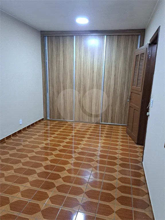 Casa Térrea à venda com 2 quartos, sendo 1 suíte, em Santana, São Paulo, SP
